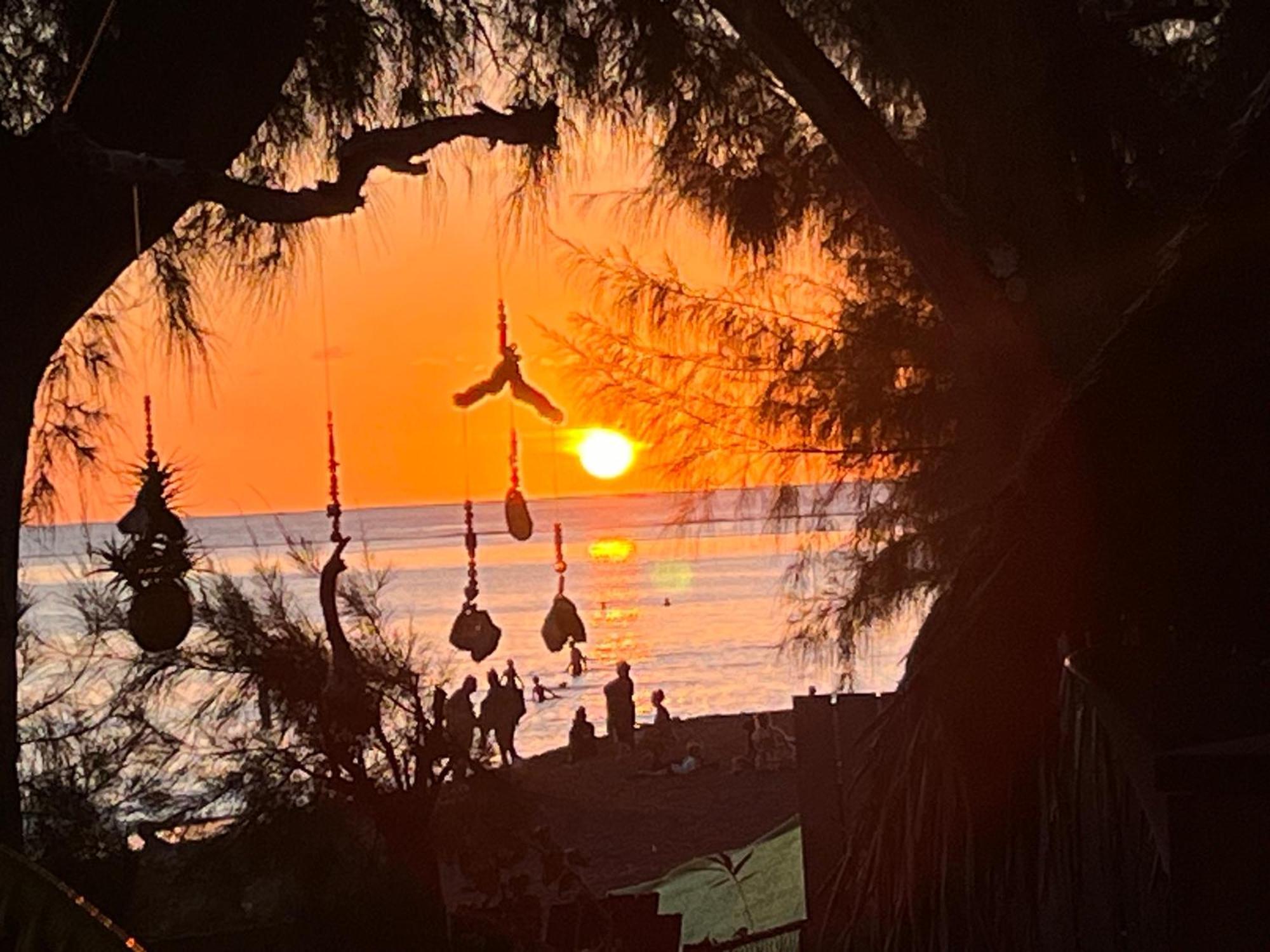 Pointe Venus Lodge Mahina Eksteriør bilde